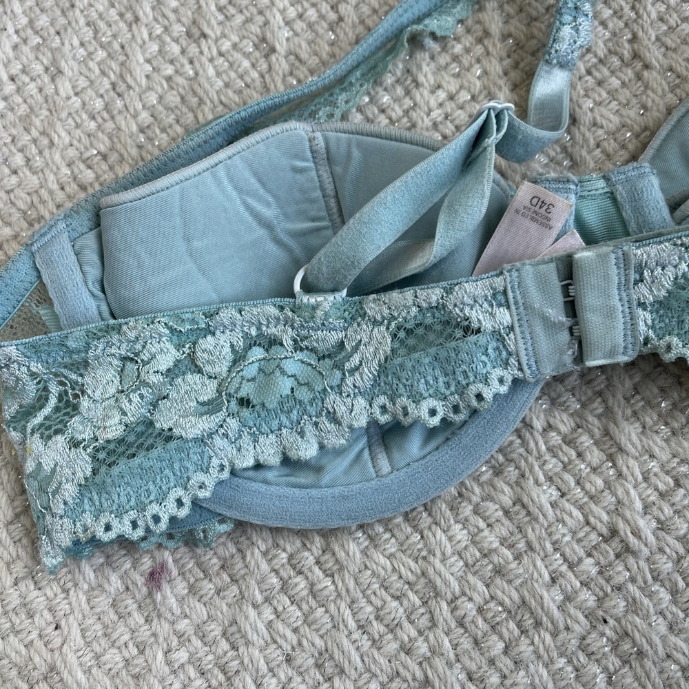 Vintage Victoria's Secret Push Up without padding 34D blue lace underwire Bra - Picture 8 of 16